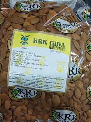 Acı Badem 1kg - 2